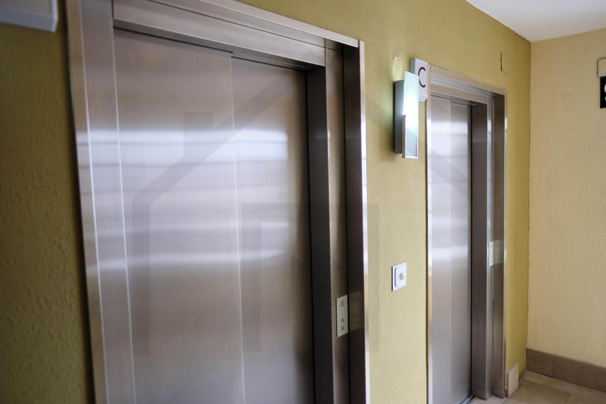 Campoamor Centro - Coqueto Apartamento Con Wifi. Oviedo Dış mekan fotoğraf