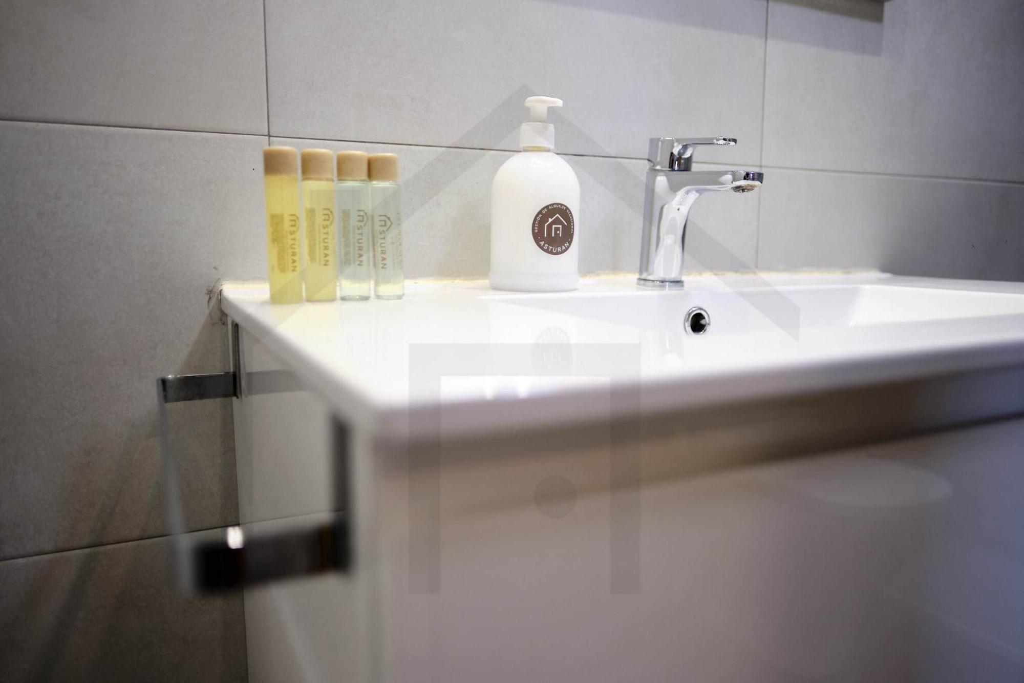 Campoamor Centro - Coqueto Apartamento Con Wifi. Oviedo Dış mekan fotoğraf